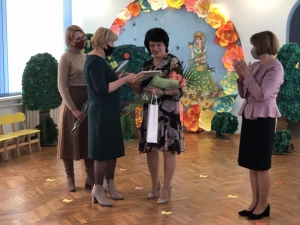 Ювілейну дату відзначила директор ДНЗ «Берегиня»