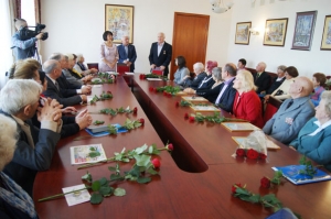 А ЧАС ЛЕТИТЬ НЕСТРИМНО ДАЛІ…