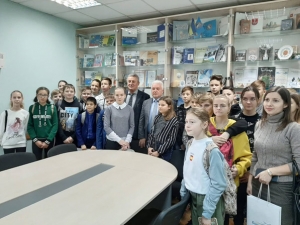 Виконавчий комітет міської ради відвідали учні 7-Б класу Бориспільської ЗОШ І-ІІІ ступенів № 8