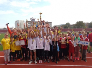 Відбувся ІІ етап фізкультурно-патріотичного фестивалю школярів України «Козацький гарт»