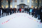 Лідери учнівського самоврядування провели акцію «SOS. Врятуй Україну від СНІДу»