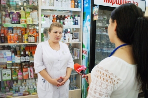 ФАРМАЦЕВТІВ ПРИВІТАЛИ З ПРОФЕСІЙНИМ СВЯТОМ