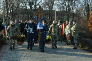 Попрощалися з другим пілотом літака рейсу PS752 Сергієм Хоменком