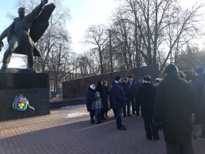 Шануємо пам’ять тих, хто віддав життя за рідну землю!