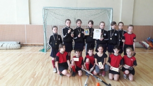 ІНДОРХОКЕЙ: золото чемпіонату в бориспільської дружини