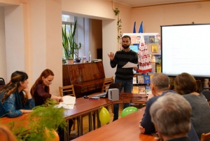 Семінар «Антисуржик. Чиста українська» до Дня української писемності та мови